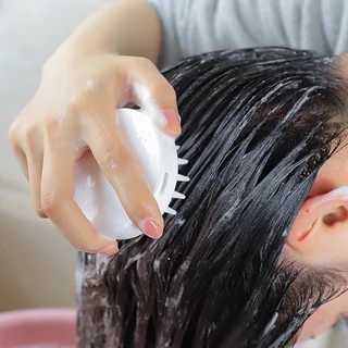 shampoo Silicon brush หวีสระผม หวีซิลิโคน แปรงช่วยสระผม แปลงช่วยสระผม ลดอาการคัน นวดหนังศรีษะ
