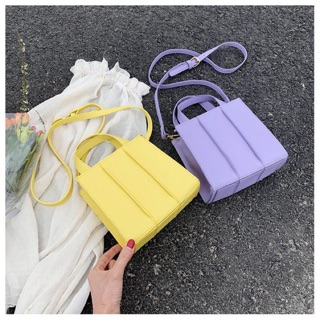 💥พร้อมส่ง💥 กระเป๋าหนังทรงเหลี่ยม สะพายข้าง สีม่วงเหลืองน่ารักสุดๆ สไตล์วินเทจก็ได้ สไตล์เกาหลีก็ดี 🇰🇷