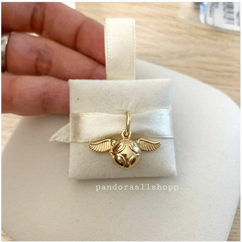 (ของแท้100%)Pandora​ Shine dangle **Harry potter ลูกสนิช