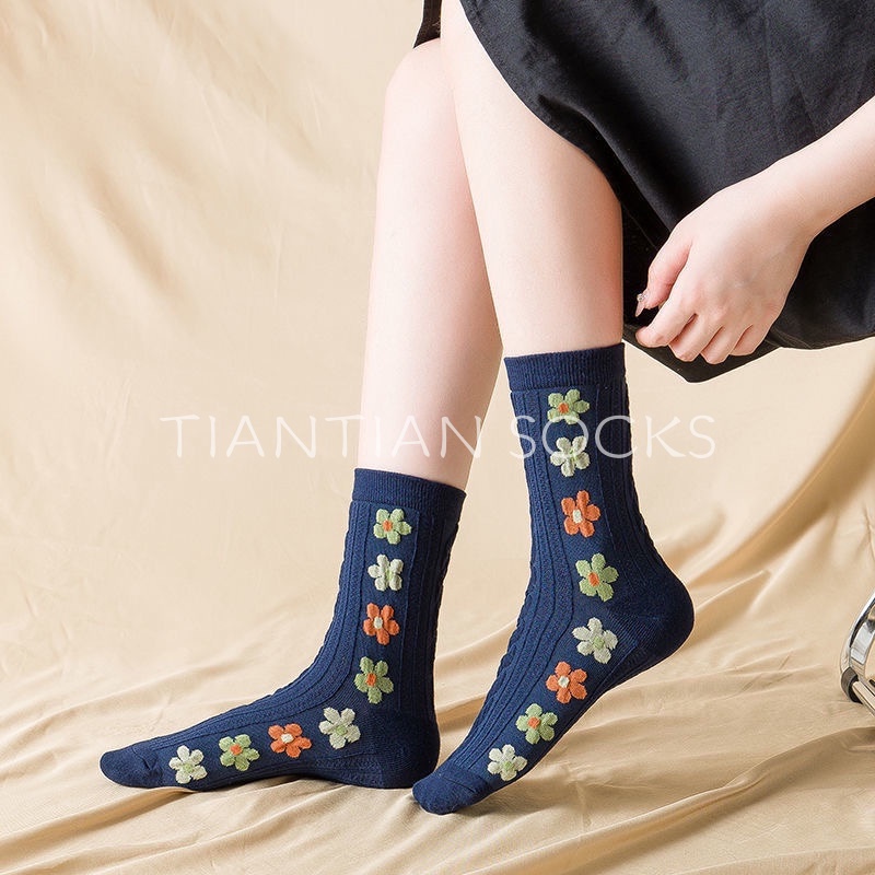 TIAN TIAN T133 ถุงเท้า ผ้าฝ้าย แบบบาง ขนาดเล็ก ลายดอกไม้ ประดับเพชร สีสันสดใส แฟชั่นฤดูใบไม้ร่วง และฤดูหนาว สไตล์เกาหลี สําหรับผู้หญิง ราคา ถูกที่สุด ดีลบีเคเค แกลเลอรีภาพที่ 6