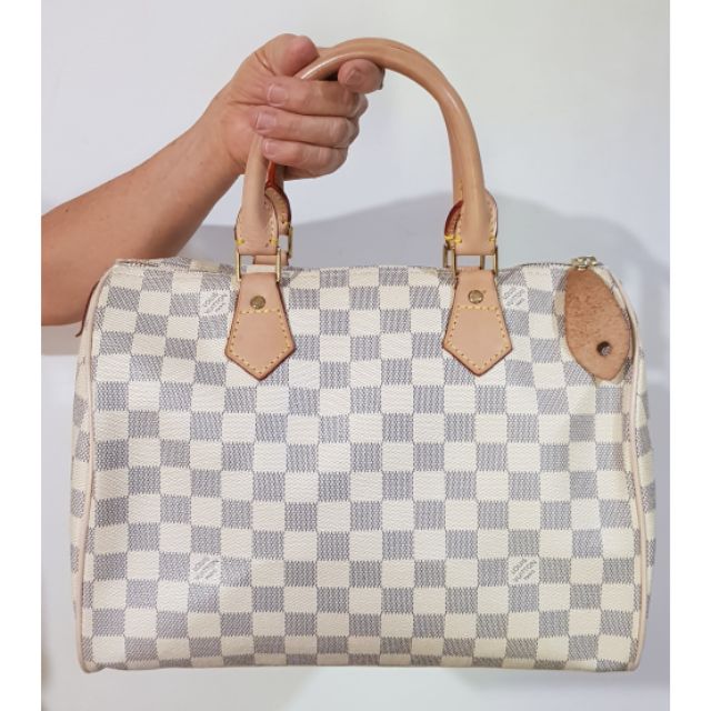 กระเป๋าหลุยส์copyมือสอง มีตำหนิตามภาพนะค่ะ Louis Vuitton