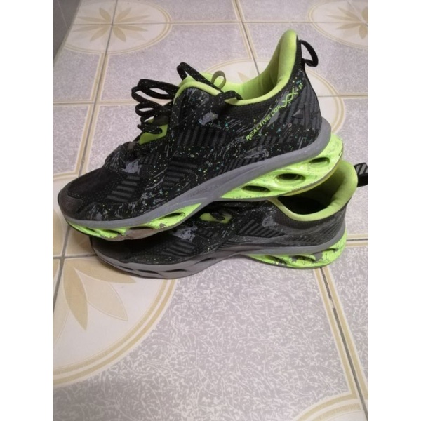 รองเท้าวิ่งมือ2 XTEP