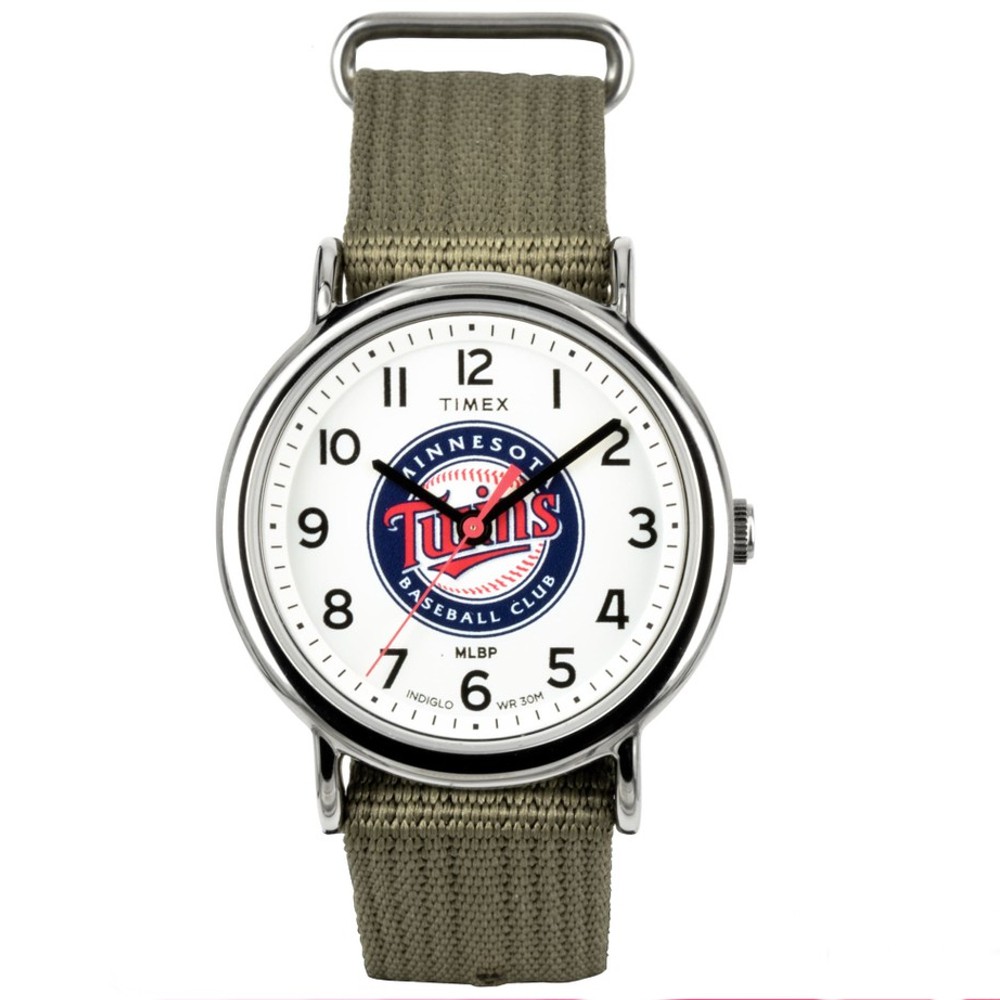 Timex TM-TW2T55200 Weekender MLB Tribute Collection นาฬิกาข้อมือผู้ชายและผู้หญิง ฿1,260 (ราคาเต็ม ฿3
