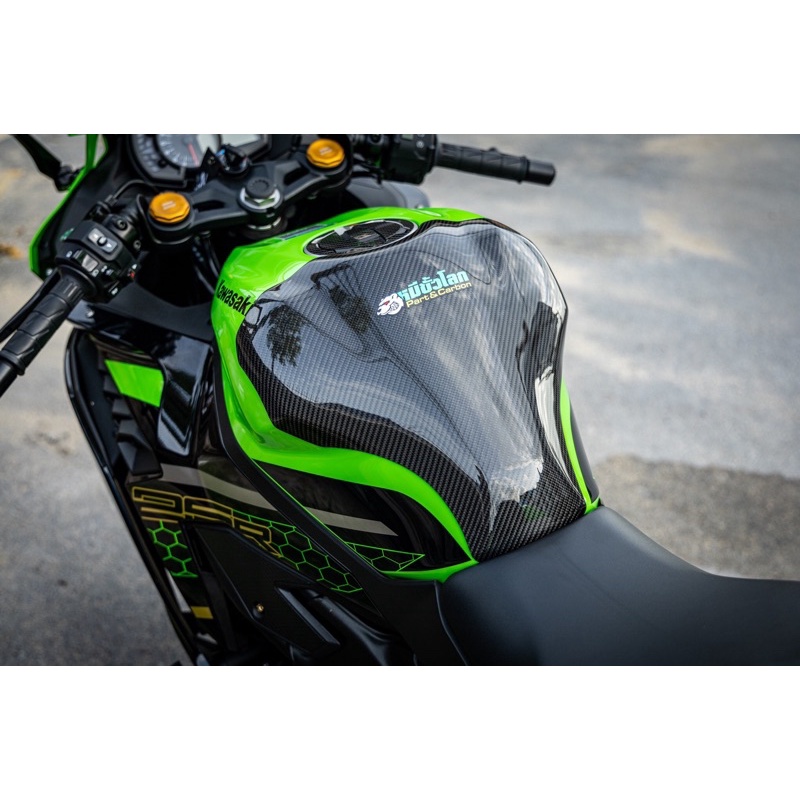 ครอบถังเพียวคาร์บอนแท้ ZX25R/ZX4Rประกัน1ปี