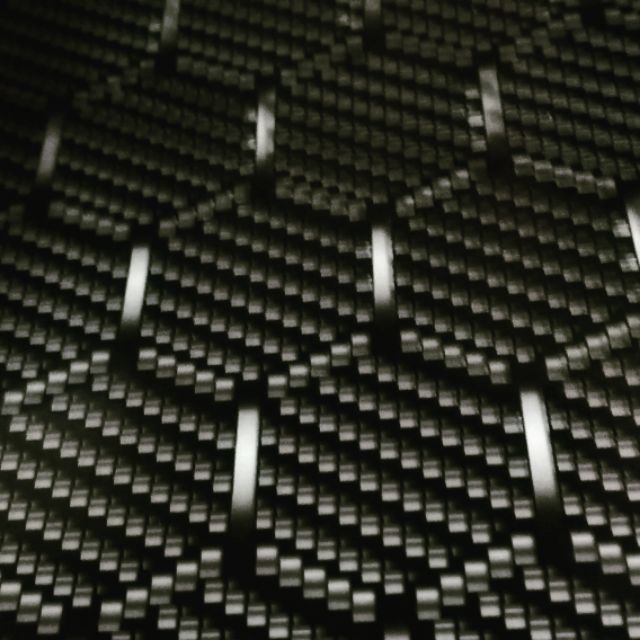 ฟิม​น้ำ​ ฟิล์ม​ลอย​น้ำ เคฟล่า​น้ำ​ คา​บอน​ รังผึ้ง​ 376​ สีดำเทา​ 1/1 เหมือน ผ้าคาบอนแท้ carbon kavlar film รองพื้นสีเทา