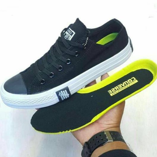 CONVERSE ALL STAR UNDEFEATED LOW CHUCK TAYLOR CT 2 INSOL LUNARLON 37-43
