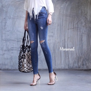 Mid-rise jeans