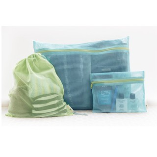 Iconic Mesh Travel Pouch ถุงจัดระเบียบกระเป๋าเดินทางแบบหลากหลาย 4 ใบเซต มี 2 สี