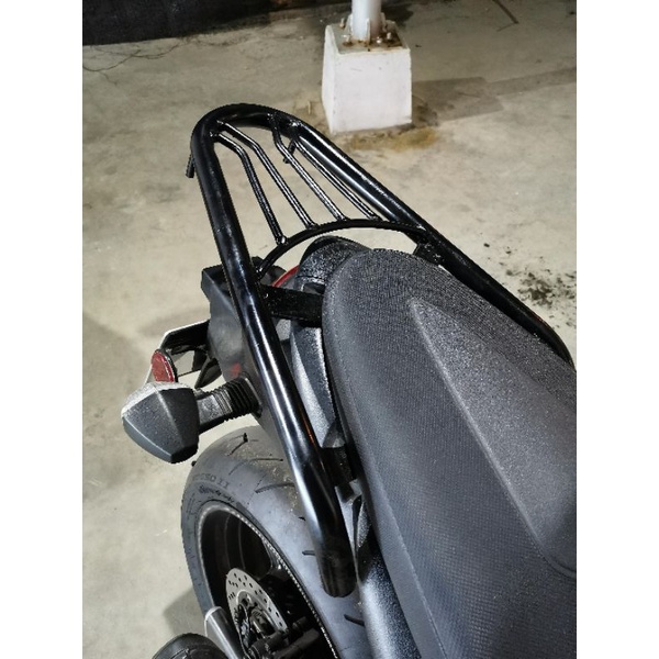 แร๊คท้าย​ Gladius​650​ (SFV​650)​