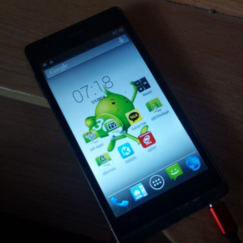 โทรศัพท์มือสอง AIS Lava 810