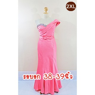 E1722-2-2XL-ชุดราตรียาวคนอ้วน สีชมพู ผ้าไหมซาตินเกรดเอ เกาะอกปักเลื่อม บ่าเดี่ยวเฉียงจับจีบ กระโปรงทรงหางปลา