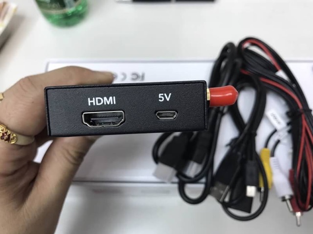 Dongle WiFi Display 4K Per TV – Trasmetti Schermo In HD Con Miracast, AirPlay E DLNA, Compatibile Con IPhone, Android, PC E Mac