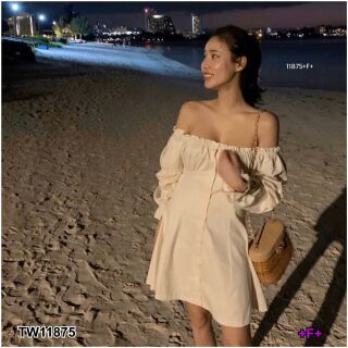 เดรสปาดไหล่แขนยาว ติดกระดุมหน้า งาน