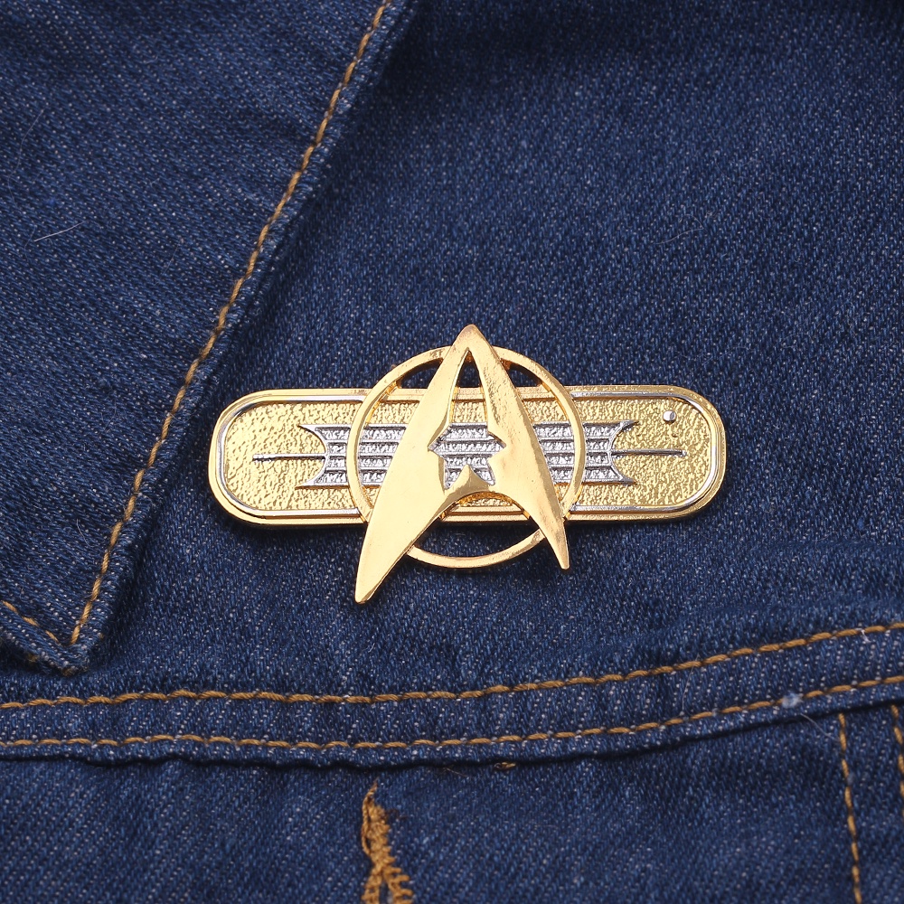 เข็มกลัด Star Trek Badge Golden Space Badge Cool Geek Sci-Fi อุปกรณ์เสริมเสริมเสื้อผ้าสําหรับวันฮาโลวีน