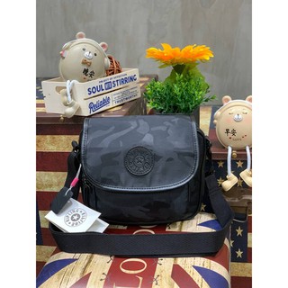 กระเป๋าสะพาย ขนาดกลาง Kipling Nuria Shoulder Bag K10026