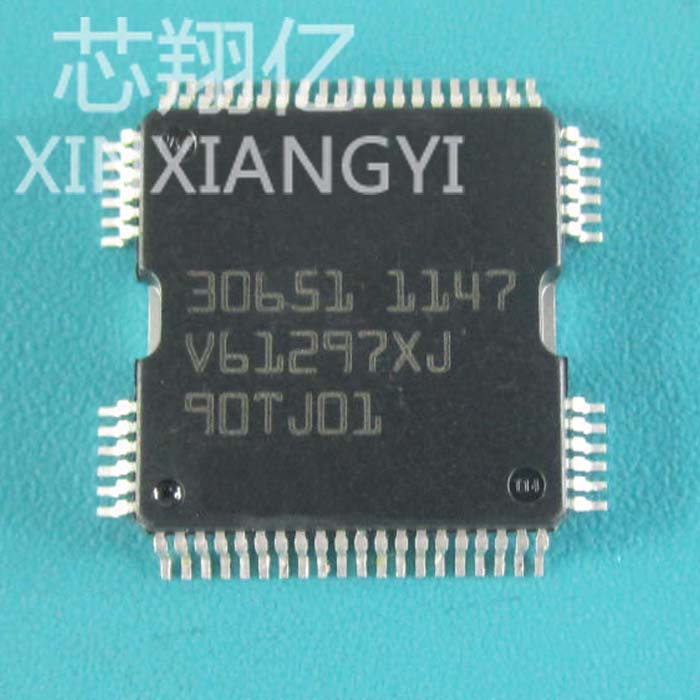YTH QFP แพ็คเกจซีรีส์ชิป 30651 QFP64 ใหม่เอี่ยม
