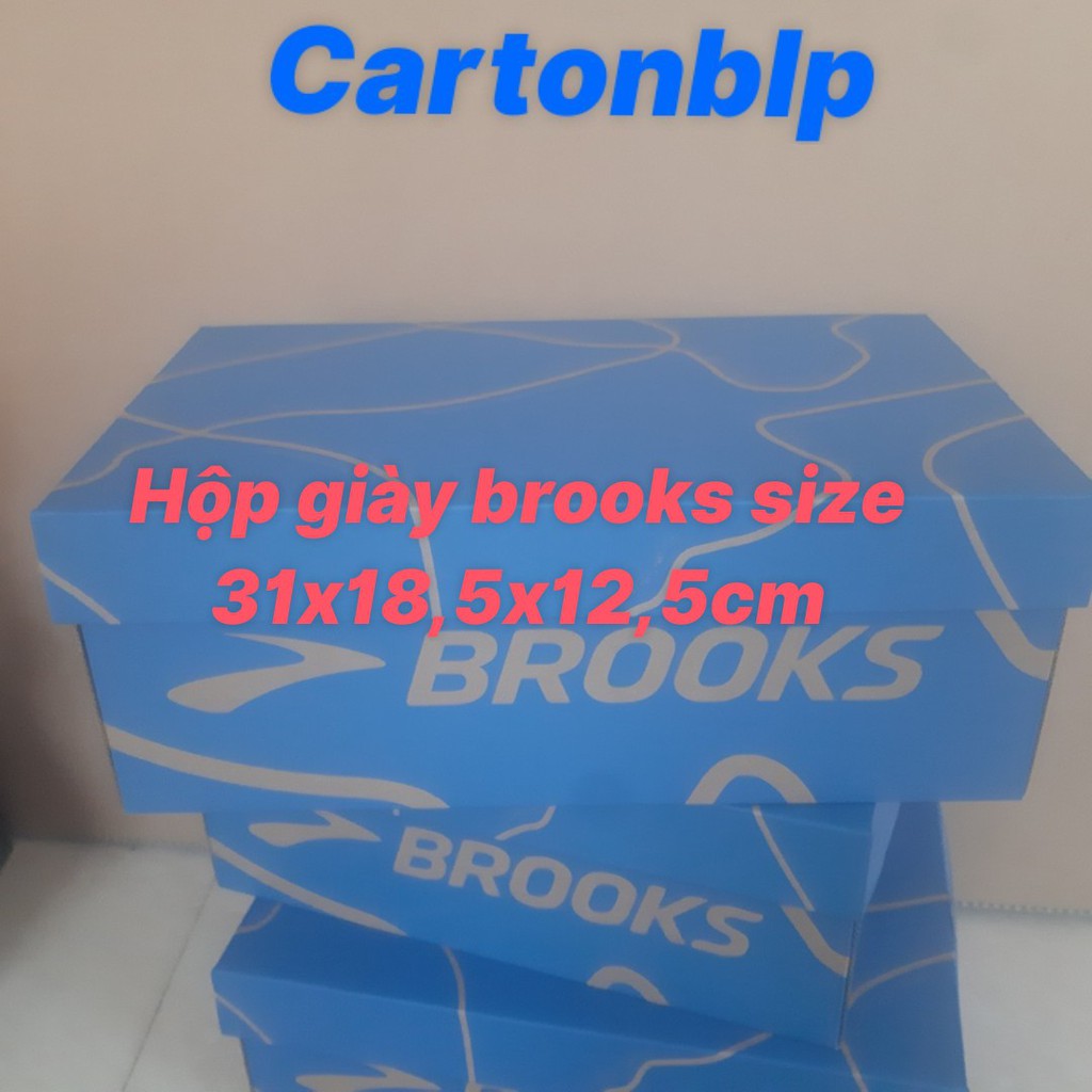 10 BROOKS SHOE BOXES ขนาด 31X18,5X12,5CM