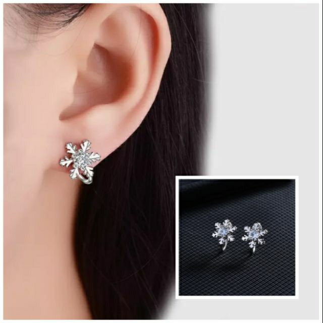ต่างหูแบบหนีบสโนว์เฟลก • Snowflake Ear cuff