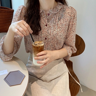 Small Floral Chiffon shirt womens new Korean version Auricularia edge top flared sleeve shirt