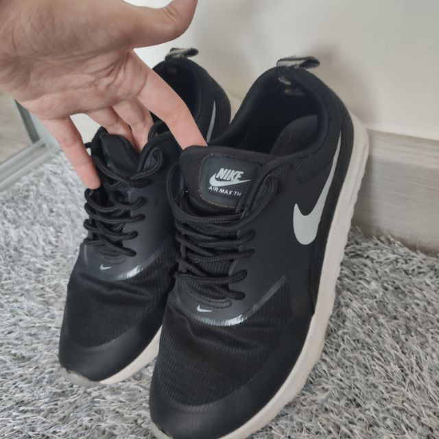 รองเท้าผ้าใบ​ Nike​ air max thea สีดำ
