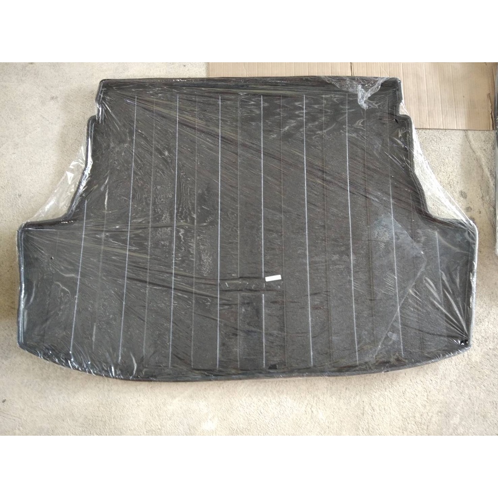 ถาดท้าย ถาดรองพื้นรถยนต์ Toyota Vios 2013-2020 rich