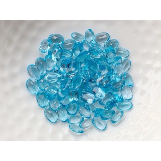 5x3mm. พลอยสวิสบลูโทพาส (Swiss Blue topaz) ทรงไข่ ราคากะรัตละ 80 บาท