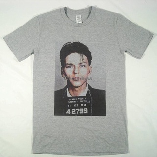 [100% Cotton] เสื้อยืดแขนสั้นลําลอง พิมพ์ลาย Arrive Frank Sinatra เข้ากับทุกการแต่งกาย สไตล์วินเทจ สําหรับผู้ชาย 866886