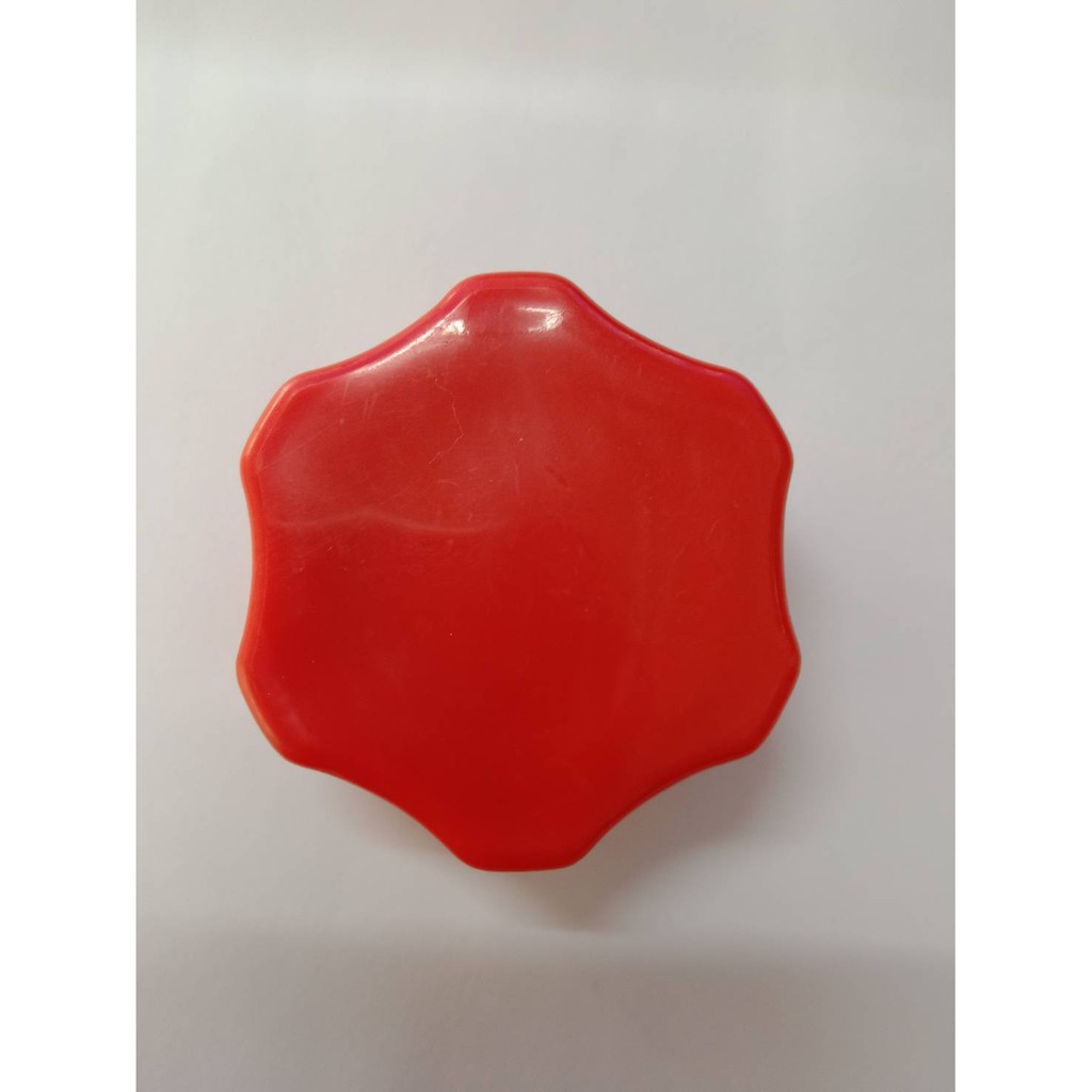 ฝาถ่ายน้ำยา + ปะเก็น อะไหล่ฝาถังน้ำยา ฝาใต้ถังถ่ายน้ำยา (สีแดง)  เครื่องพ่นยา767 - รูปที่ 5