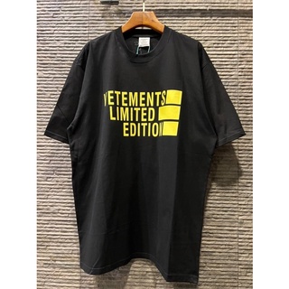 เสื้อยืดแขนสั้น vetements JERSEY T-SHIRT