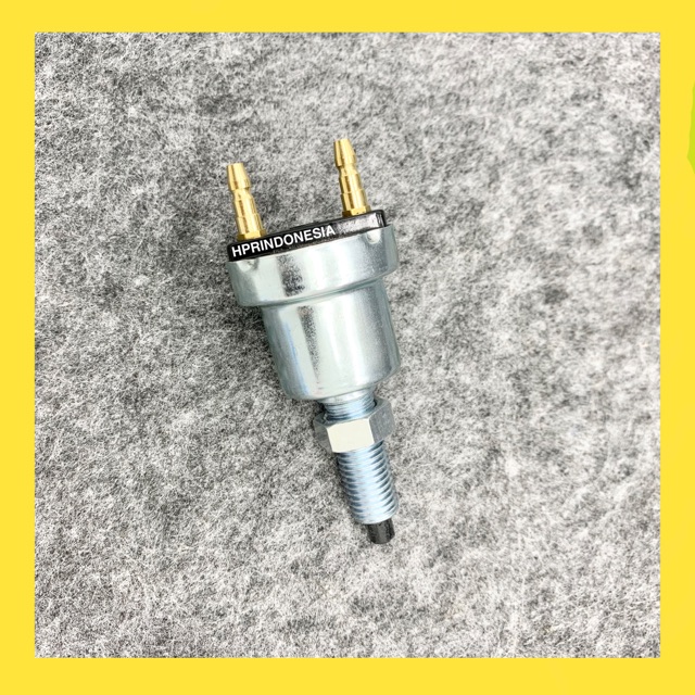 Stop Switch โคมไฟเบรค Suzuki Carry ST100 - Futura - Katana - Forsa