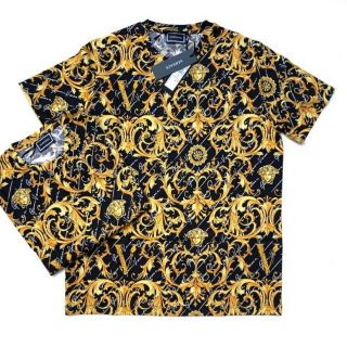 NEW VERSACE TEE อก 38นิ้ว