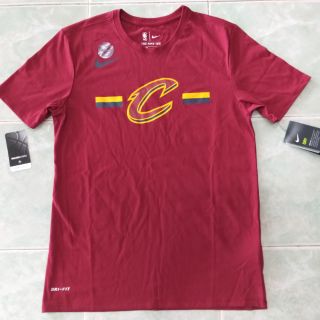 เสื้อยืด Nike Cavs Team T-Shirt ของแท้ มือ1 ป้ายห้อย