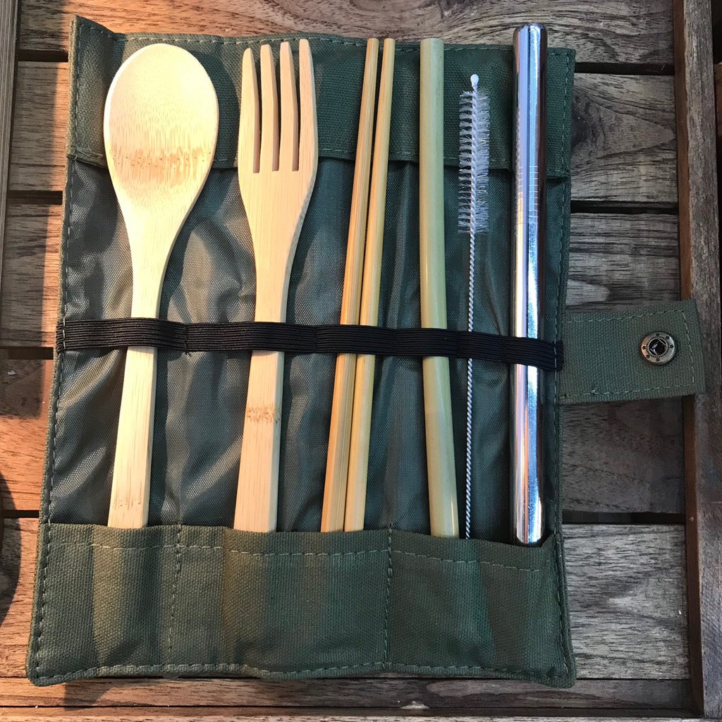 ช้อนส้อมหลอดไม้ไผ่ชุดเดินทางในถุงผ้ากากี || Bamboo Utensil Full Travel Set in Khaki Pouch