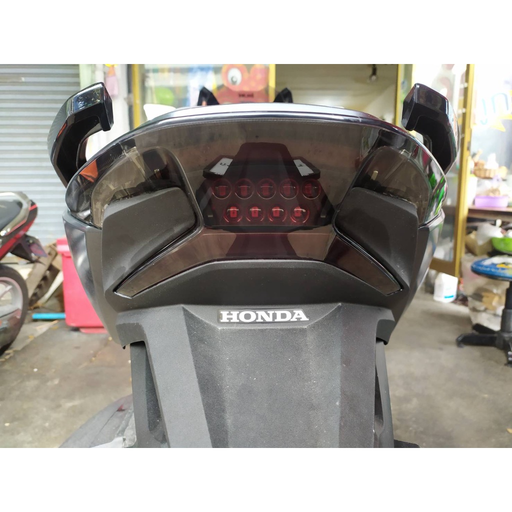 HONDA FORZA 300-350 19-22 2019-2022 ฟิล์มแต่งไฟท้ายเต็มดวง แยกชิ้น ป้องกันรอย เพิ่มความสวยงาม
