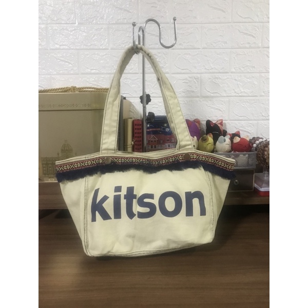 กระเป๋าสะพาย Kitson USA
