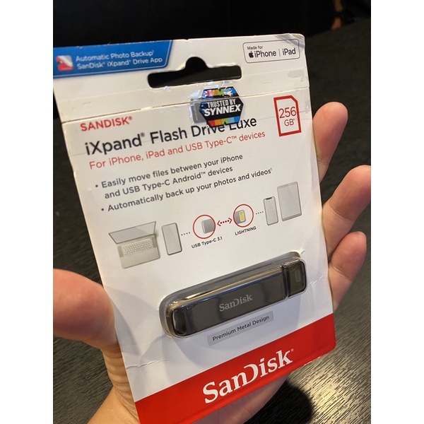 iXpand Flash Drive Lightning to USB Type-C 256Gb