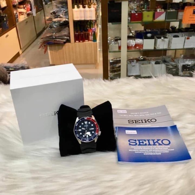 Seiko 5 Sport Turtle Automatic สินค้าพร้อมกล่อง คู่มือ ใบรับประกัน นาฬิการะบบ Automatic