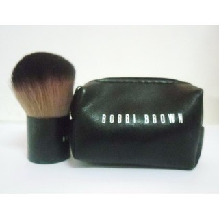 แปรงคาบูกิ KABUKI ของ BOBBI BROWN พร้อมกระเป๋าเก็บแปรง  ฿290.00+50 ขนแปรงแน่นใช้ทนค่ะ ปัดแป้งช่วยให้แป้งเกาะหน้าได้สม่ำเ