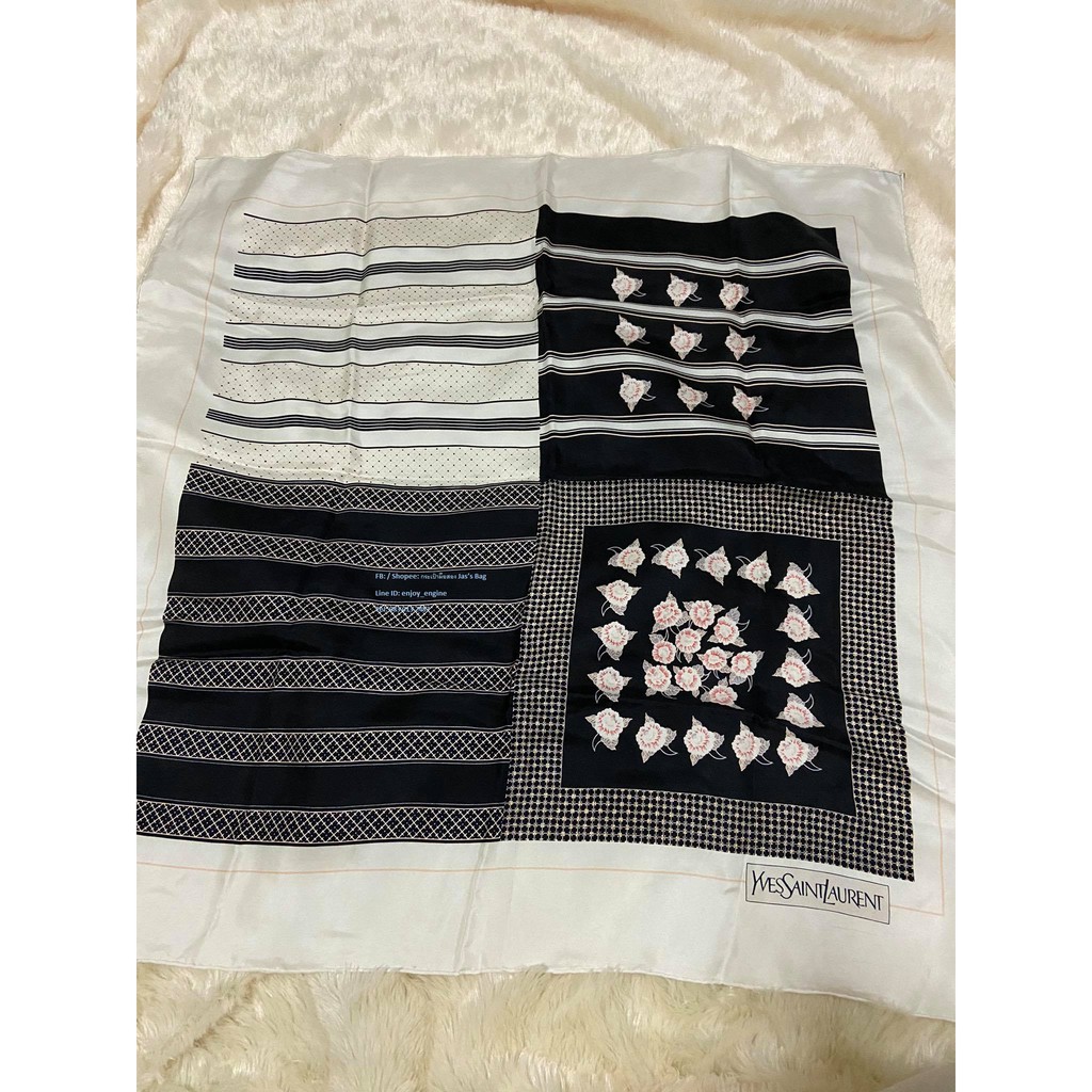 Yves Saint Laurent (YSL) แท้ Yves Saint Laurent (YSL)  scarf แท้ ผ้าพันคอ Yves Saint Laurent (YSL)