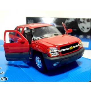 โมเดลรถกระบะเชฟโรเลต อวาแลนซ์ Chevrolet Avalanche 2002 โมเดลรถเหล็ก รถโมเดล แรร์ไอเท็ม งานแบรนด์ Welly Scale 1:24