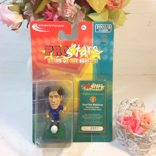 โมเดลนักฟุตบอล Ruud Van Nistelrooy Prostars Limited edition blister pack  Issue number : 2557 จำนวนการผลิต 6,795ตัว