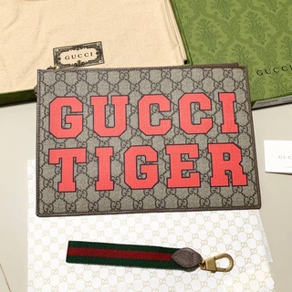 กระเป๋าถือ กุชชี่ Tiger clutch bag Size 12”