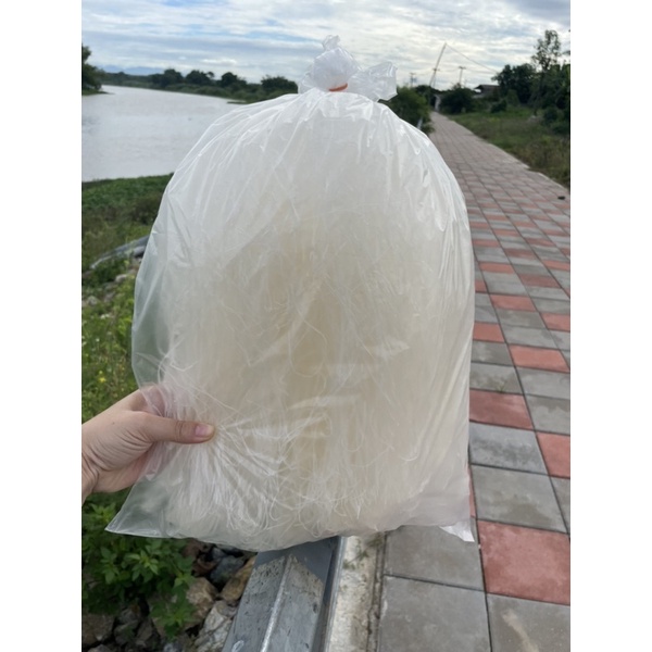วุ้นเส้นหมูกระทะ วุ้นเส้นเหนียวนุ่ม ขนาด1กิโลอร่อยขนาดใหญ่จุใจมาแล้วตามคำเรียกร้อง