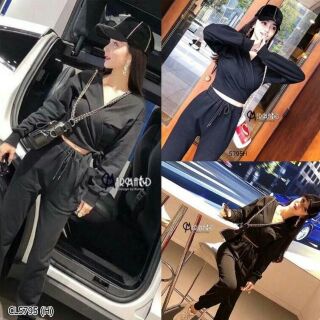 เซ็ต 2 ชิ้น เสื้อแขนยาวป้ายหน้าเย็บเชือกติด 2 ข้าง