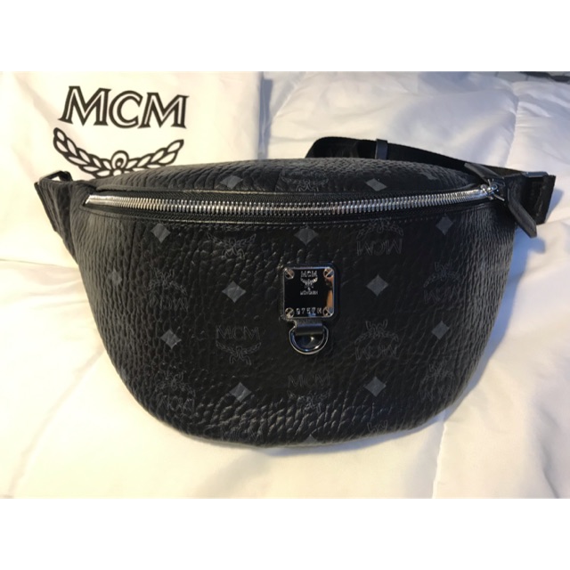 กระเป๋าคาดอก MCM ของแท้สีดำ ( MCM belt bag )