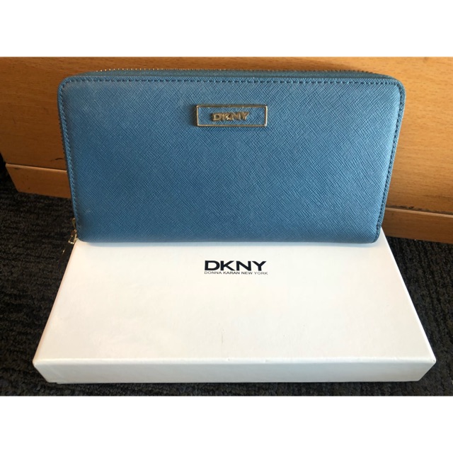 กระเป๋าสตางค์ DKNY แท้ 💯%