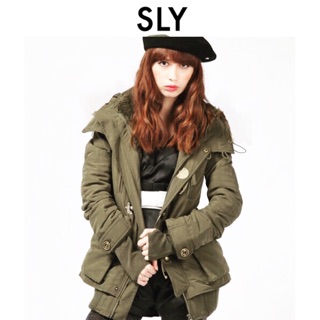 เสื้อโค้ท ฮูทกันหนาว เสื้อหนาว แบรนด์ SLY แท้ (WY416)