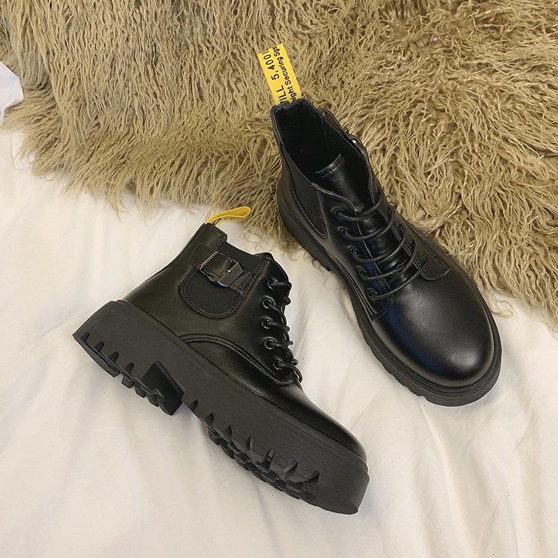 ?พร้อมส่ง?รองเท้าบู๊ชผู้หญิงรองเท้าหนังแฟชั่น รองเท้าบู้ท รองเท้าหนังหุ้มข้อ shoes