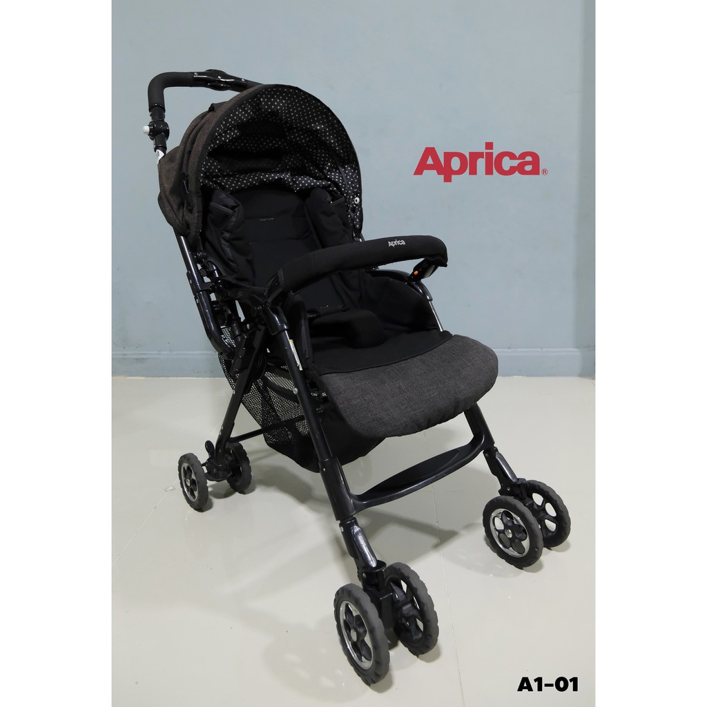 Aprica Laura CocoChi Limited สีดำล้วน