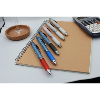 ปากกา Pentel Energel  รุ่น BLN75 ขนาด 0.5 mm และไส้ปากกา
